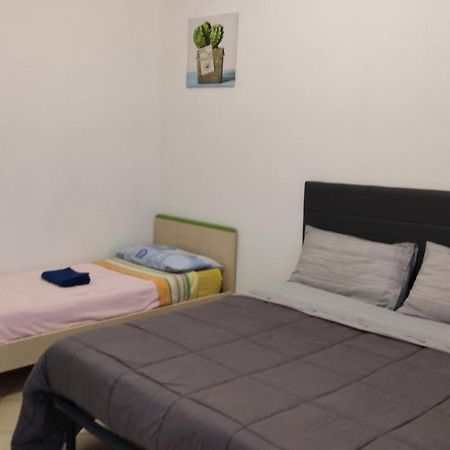 Lorenzo B&B House Battipaglia Luaran gambar